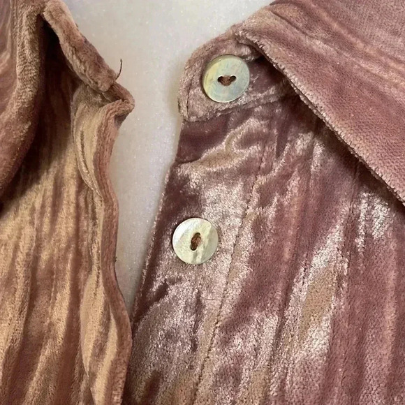 Marc New York Andrew Marc Mauve Velvet Button Down Shirt - Picture 10 of 12